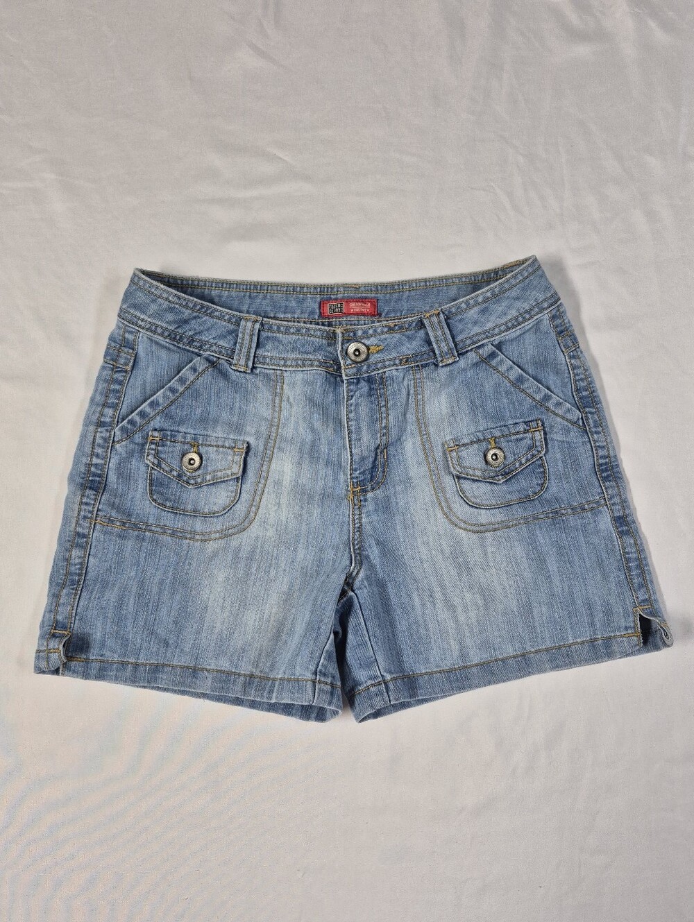 VTG Y2K Faded Glory Denim Cargo Shorts Button Flap Patch Pockets Utility Size 6